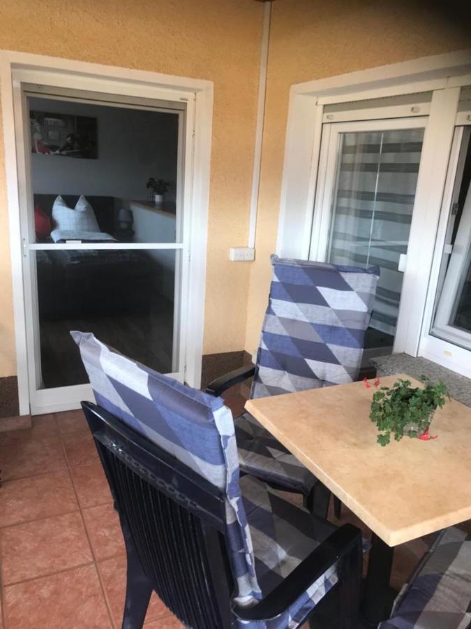 Ferienwohnung „Thea“ باد لاوزيك المظهر الخارجي الصورة